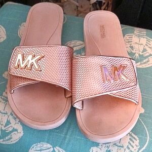 Michael Kors Palmer Slides Net mesh gold🕶️